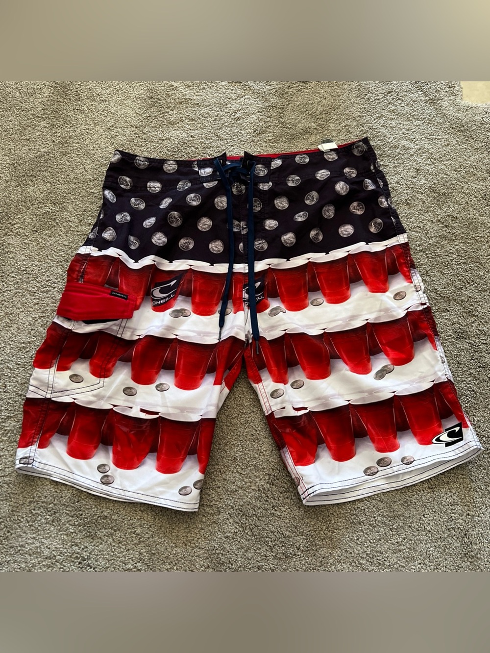 O'Neill Quarters Solo Cups USA Beer Pong Swim Trunks Board Shorts Size 33 Pocket